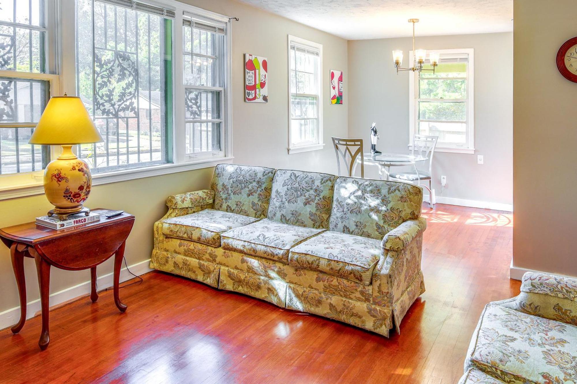 Cozy Memphis Vacation Rental Near Beale Street! Bagian luar foto