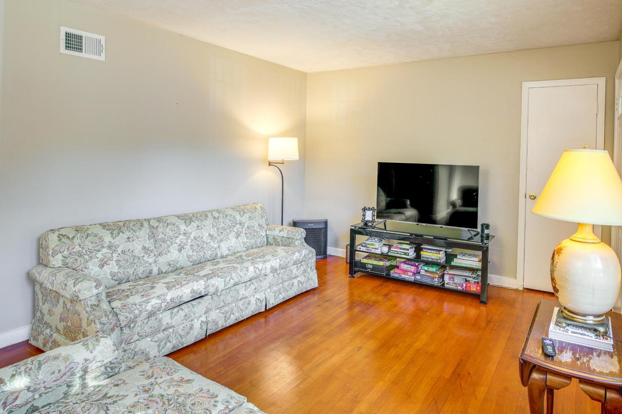 Cozy Memphis Vacation Rental Near Beale Street! Bagian luar foto